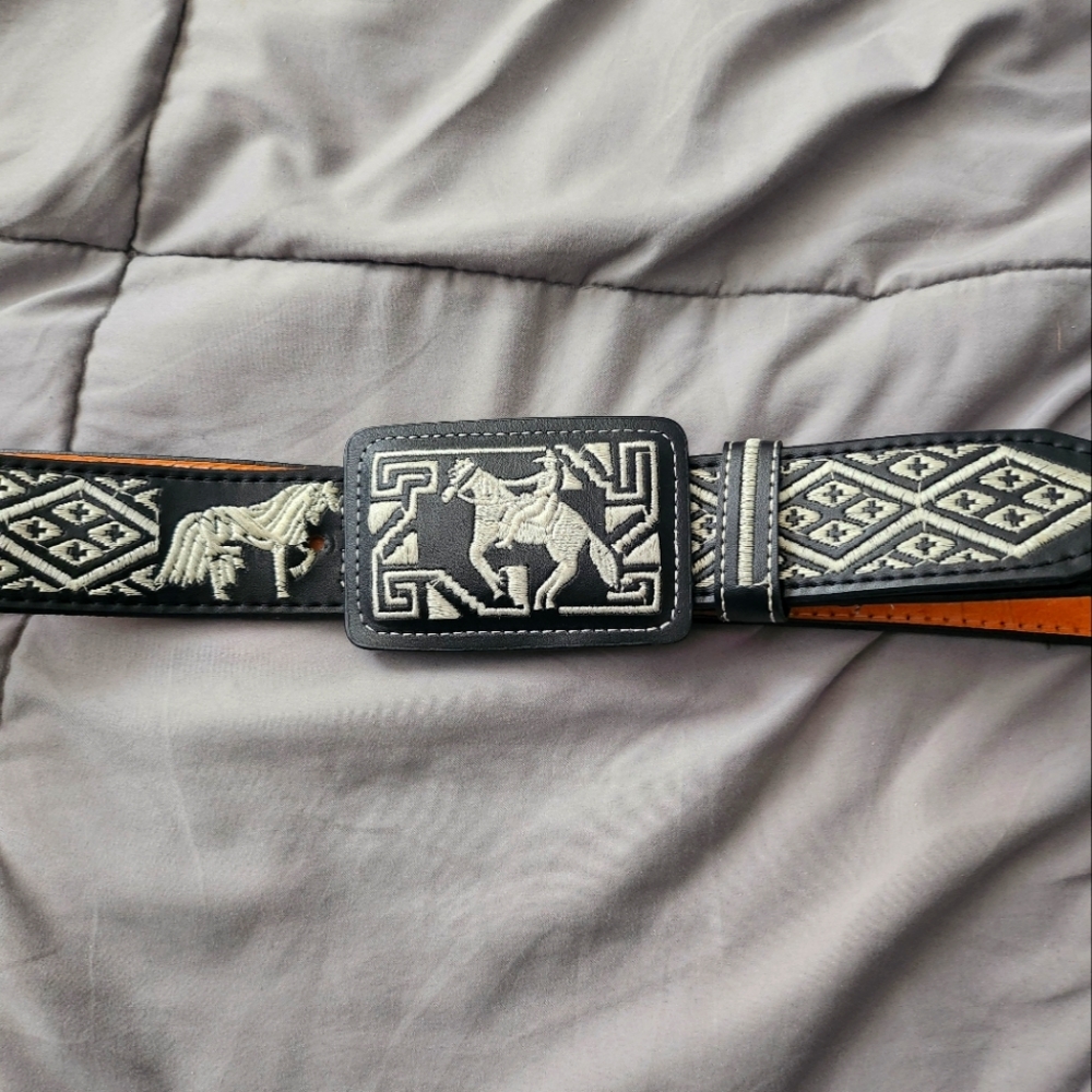 Men's Black and white leather Embroidered Belt